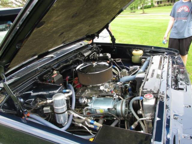 1983 Black Sapphire Metallic with Blue Pearl Chevrolet Silverado 1500 8 foot bed