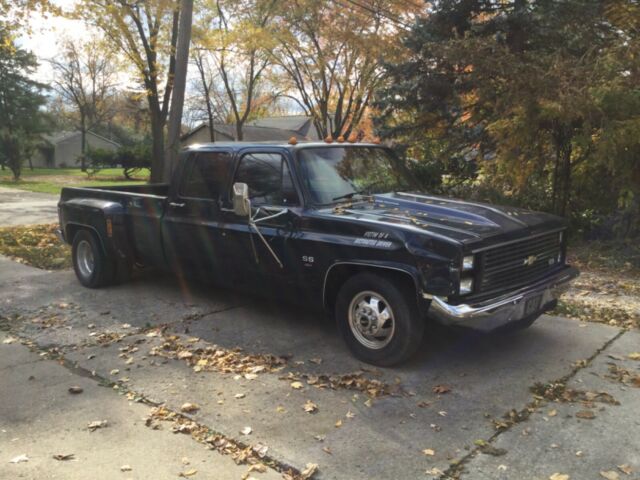 1983 Blue Chevrolet C/K Pickup 3500 Crew Cab Pickup