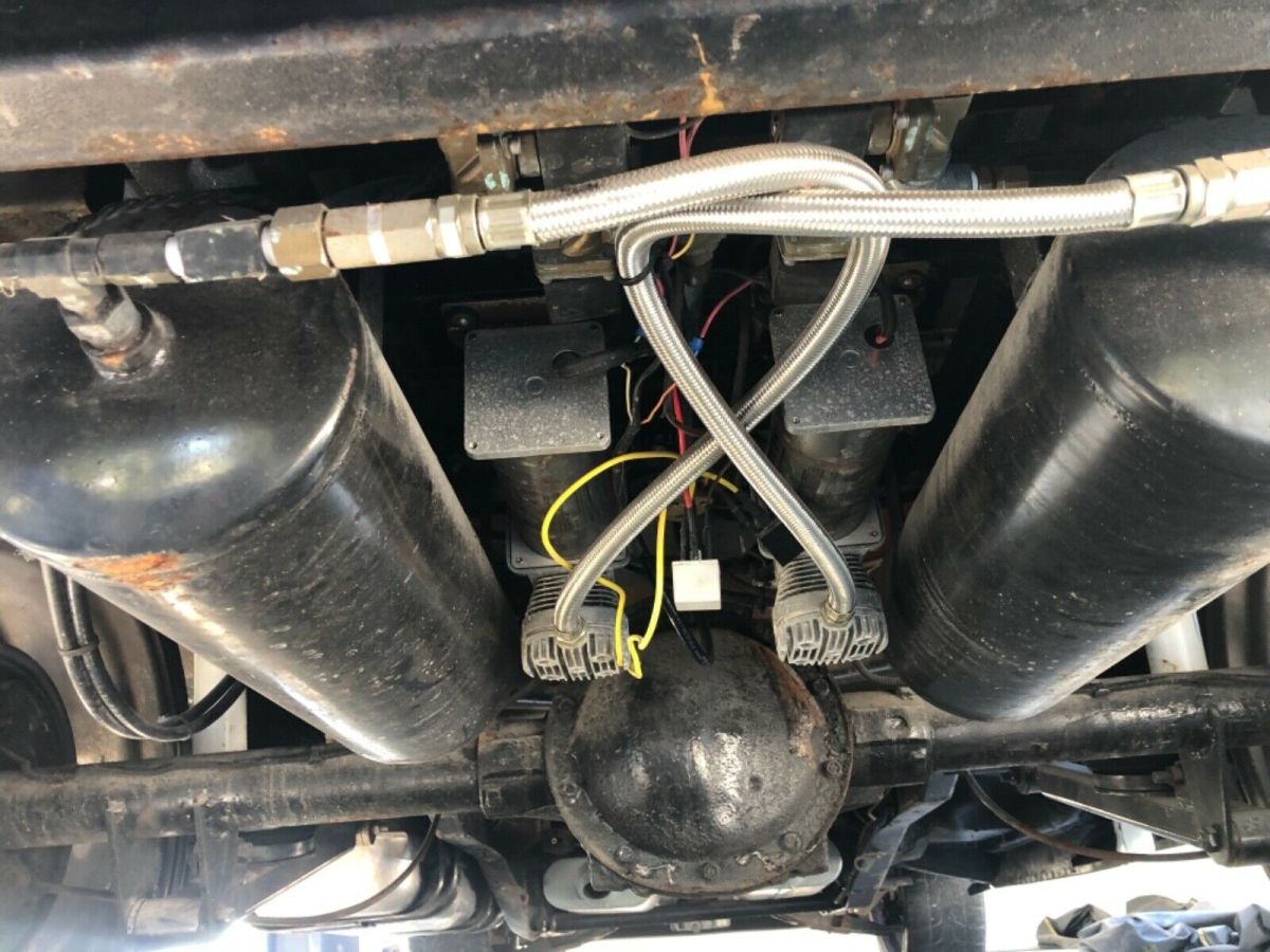 1983 White Chevrolet C-10 Standard Cab Pickup