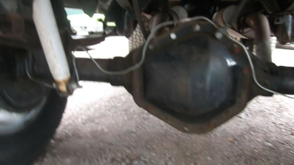 1983 White Chevrolet C-10 Standard Cab Pickup