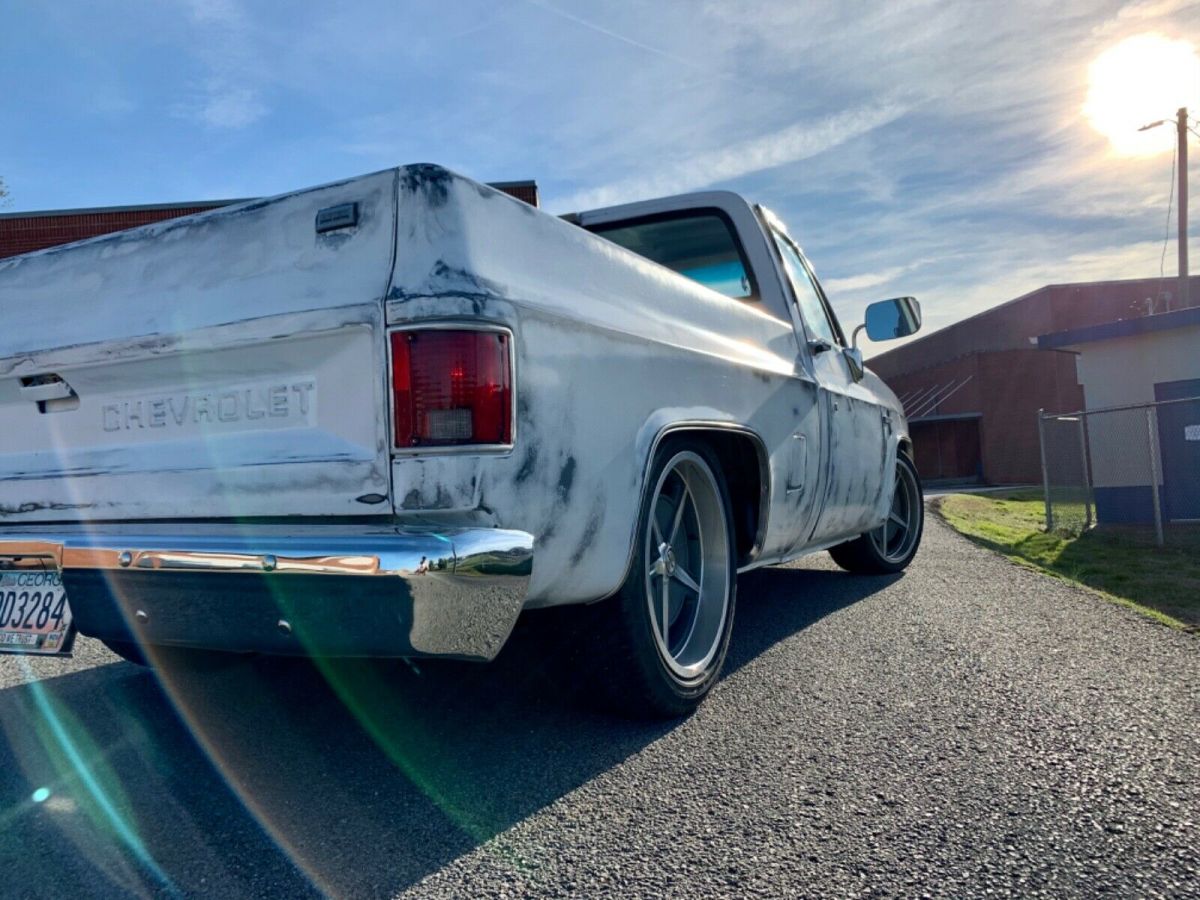 1983 White Chevrolet C-10 Standard Cab Pickup
