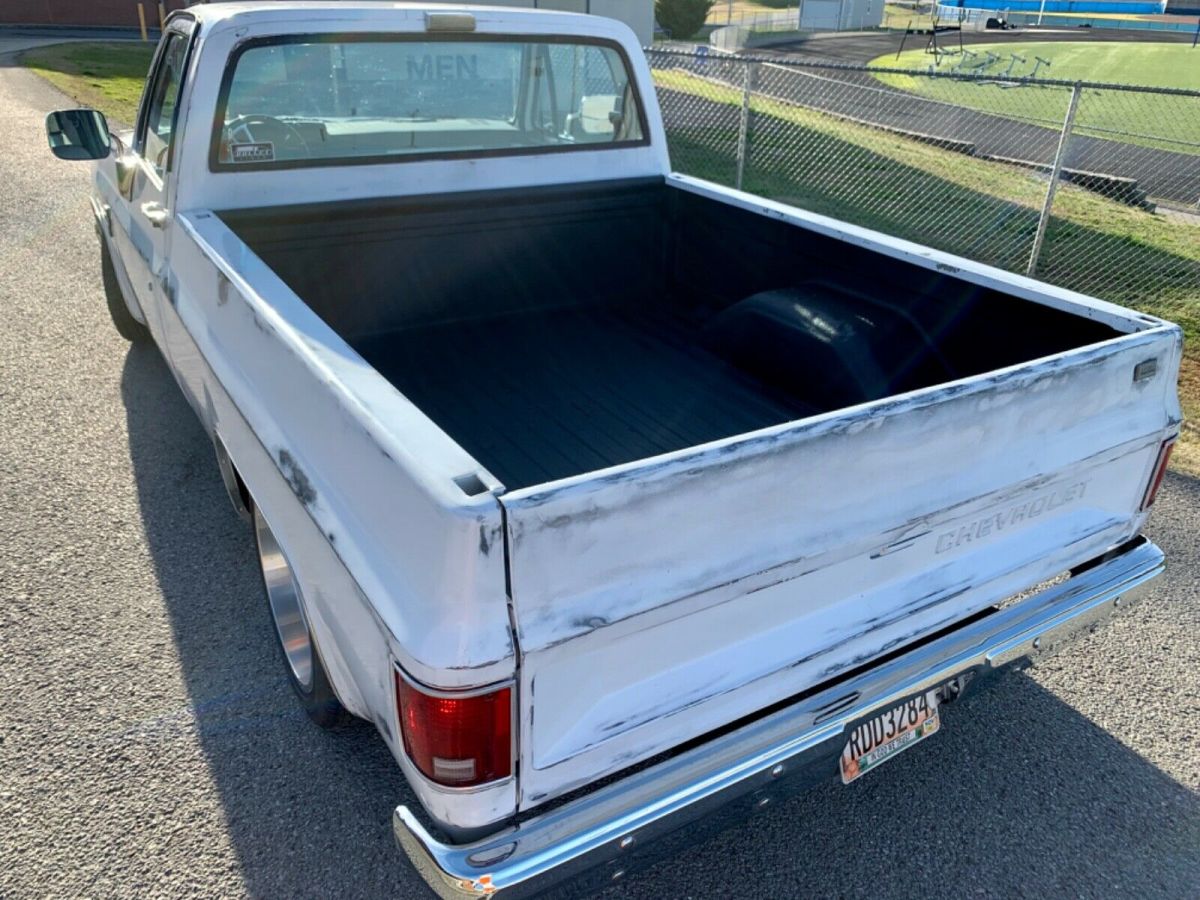 1983 White Chevrolet C-10 Standard Cab Pickup