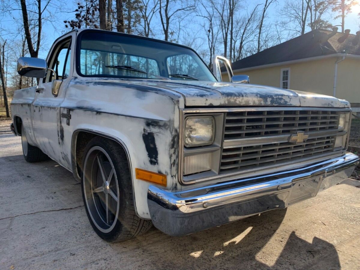 1983 White Chevrolet C-10 Standard Cab Pickup