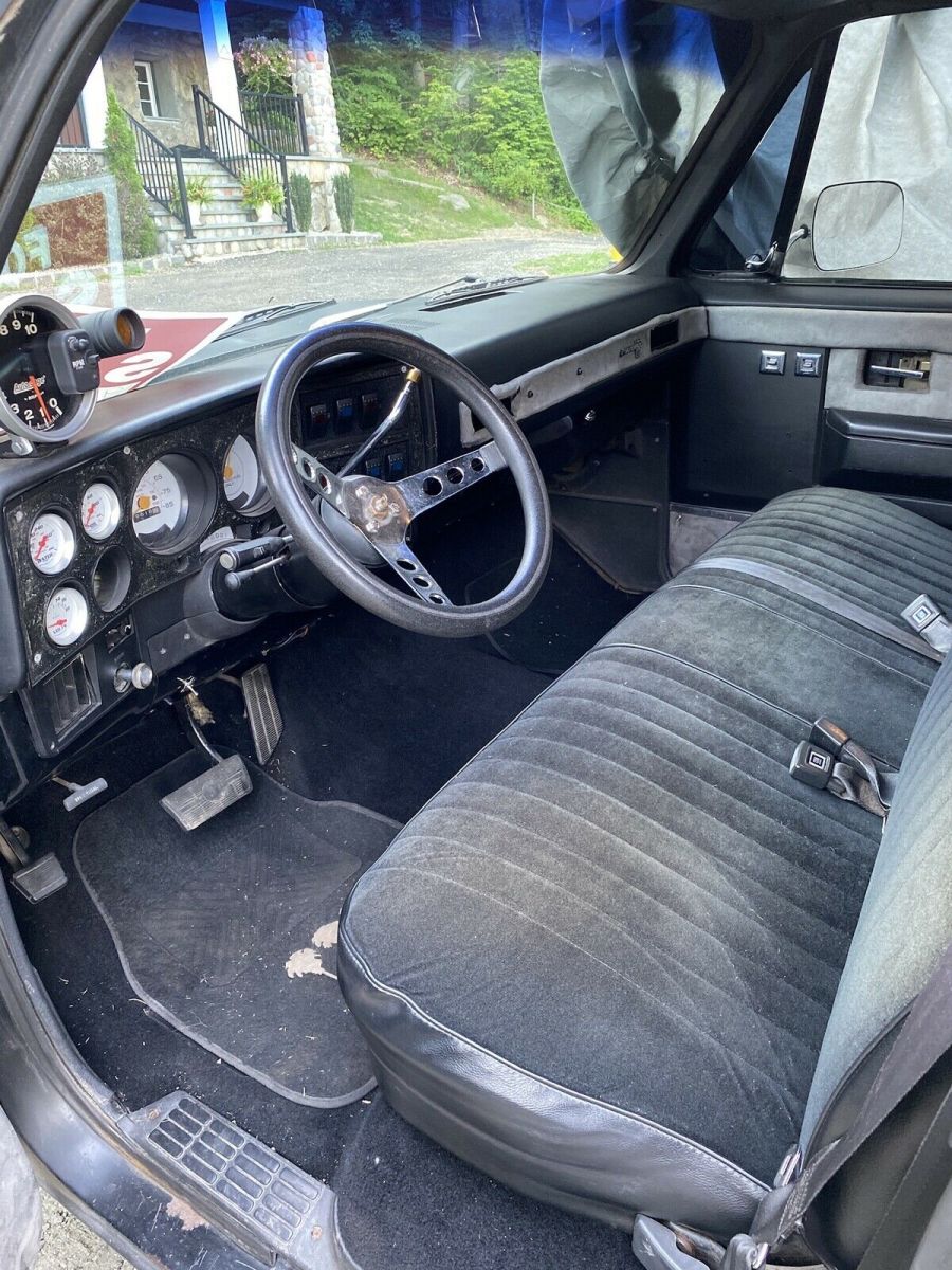 1983 Black Chevrolet C10 Pickup