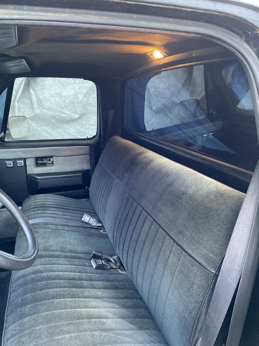 1983 Black Chevrolet C10 Pickup