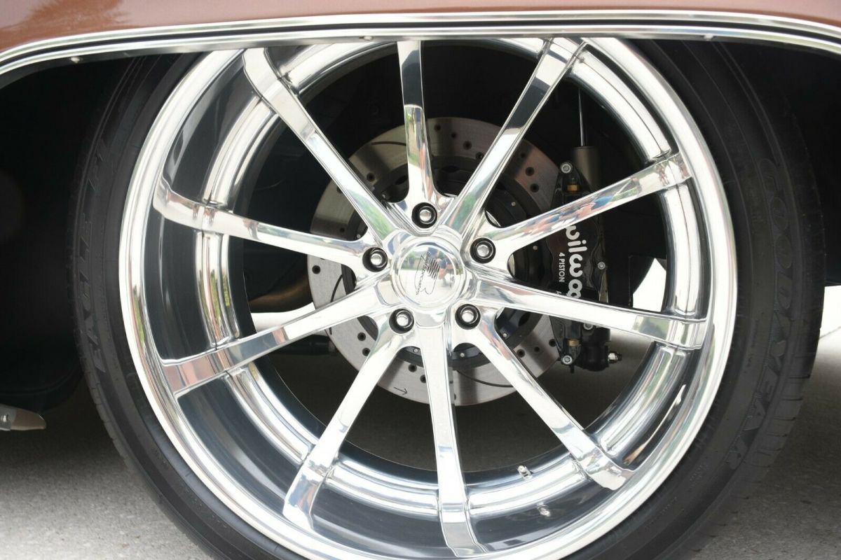 1983 Brown Chevrolet C-10 Standard Cab Pickup