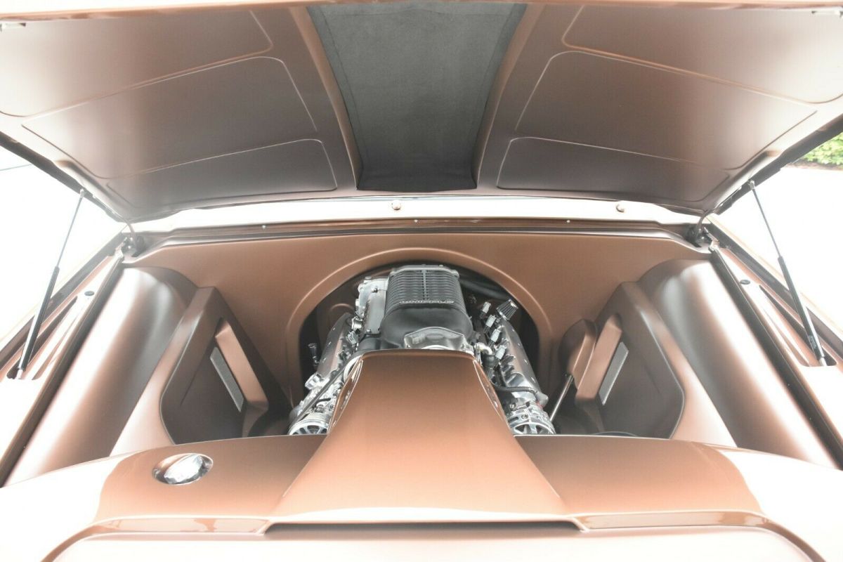 1983 Brown Chevrolet C-10 Standard Cab Pickup