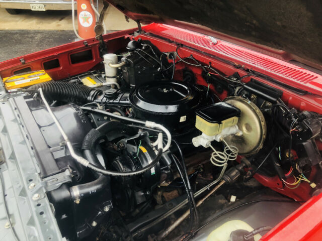 1983 Red Chevrolet C-10 --