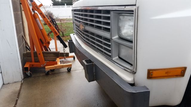 1983 white Chevrolet C/K Pickup 1500 Standard Cab Pickup