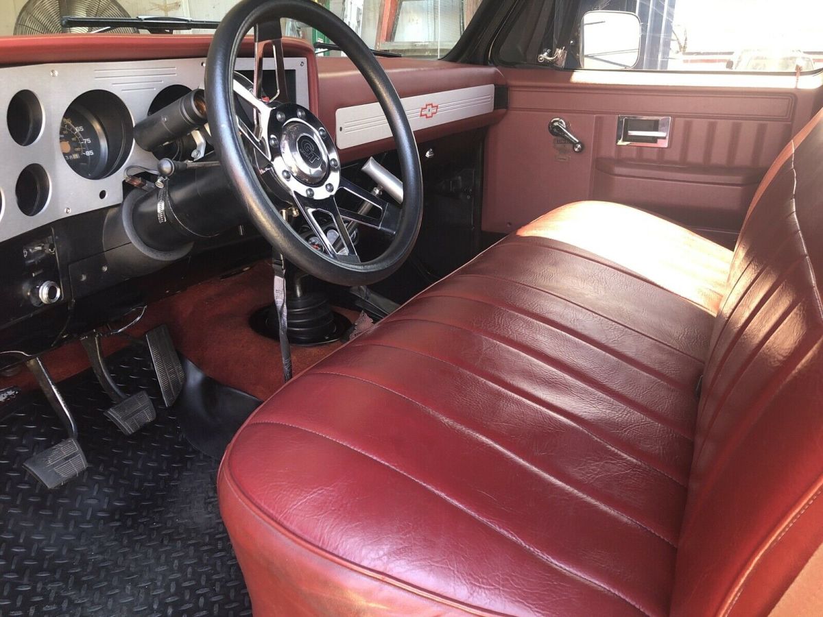 1983 Black Chevrolet K10 Pickup