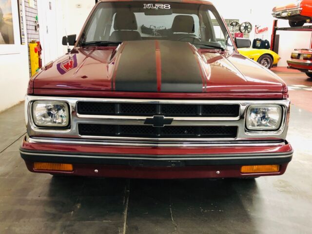1983 Burgundy Chevrolet S-10 Pickup