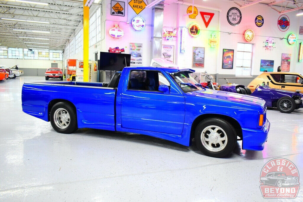 1983 Blue Chevrolet S-10 Pickup Truck