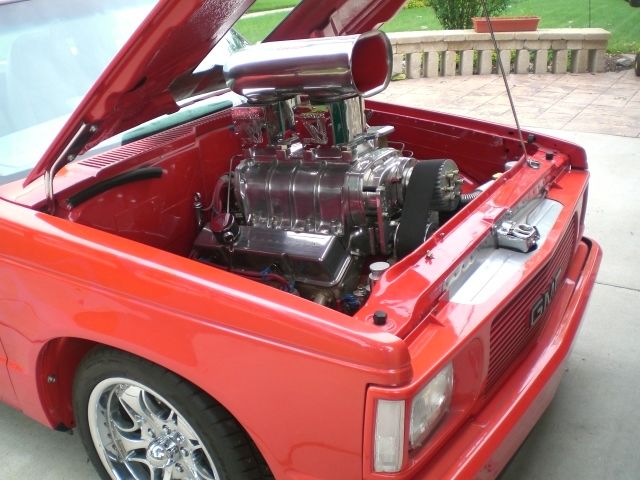 1983 Burnt Orange Chevrolet S-10 Standard Cab Pickup