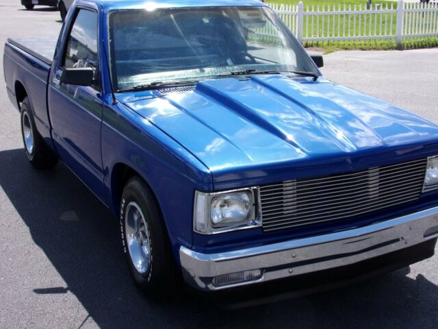 1983 Blue Chevrolet S-10 Standard Cab Pickup