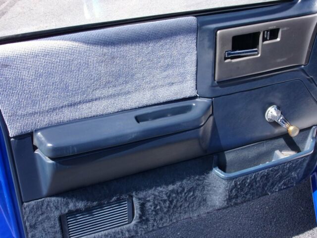 1983 Blue Chevrolet S-10 Standard Cab Pickup