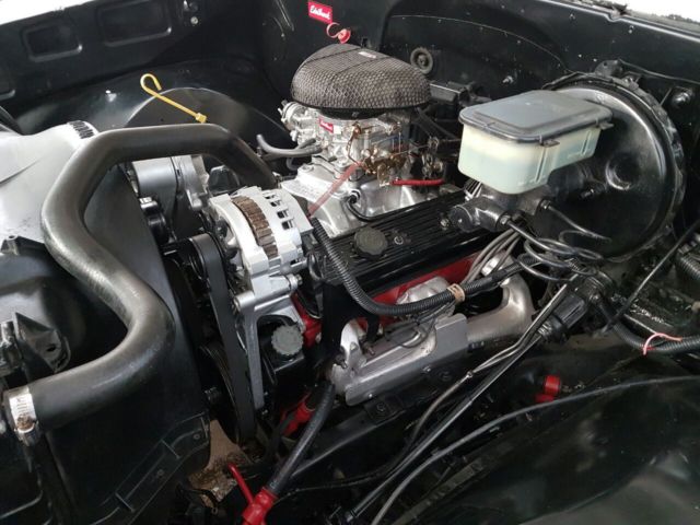 1983 White Chevrolet C-10 Standard Cab Pickup