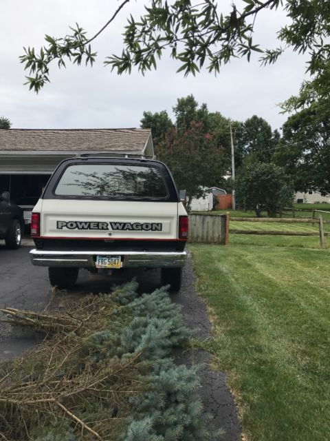 1983 White and black Dodge Ramcharger