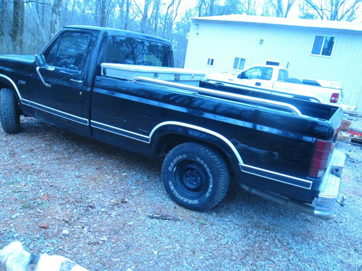1983 Black Ford F-100