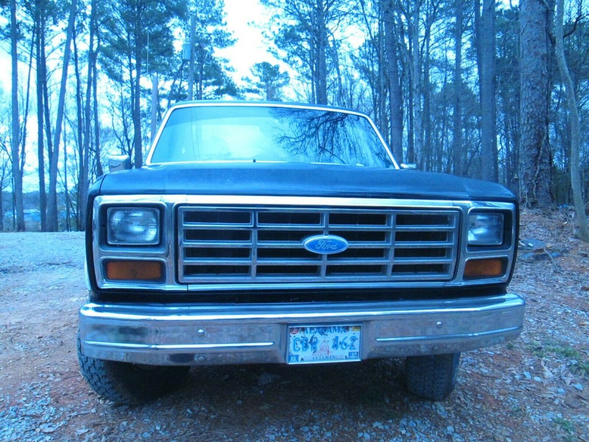 1983 Black Ford F-100