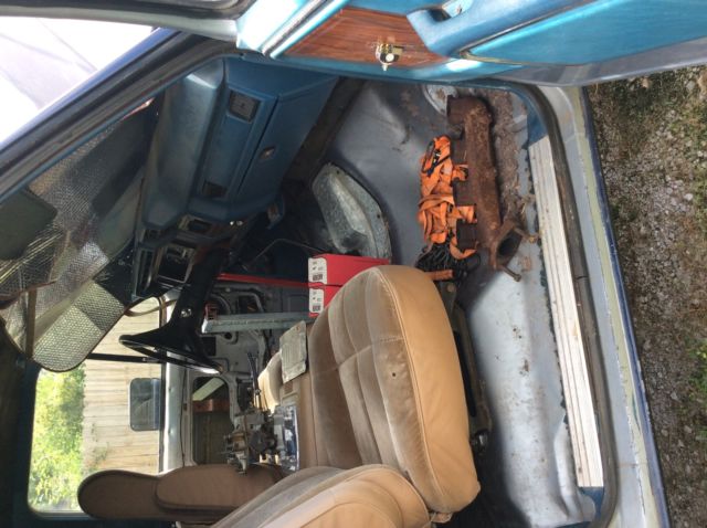 1983 Red Ford Bronco