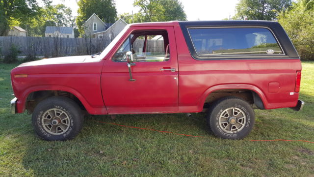 1983 Red Ford Bronco SUV