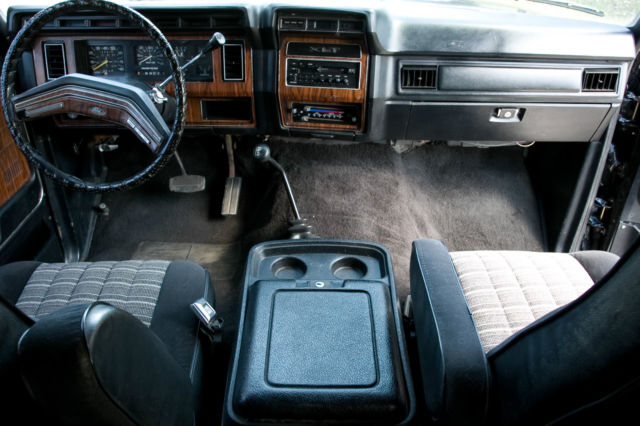 1983 Black Ford Bronco