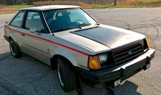 1983 Pewter Ford Escort Coupe