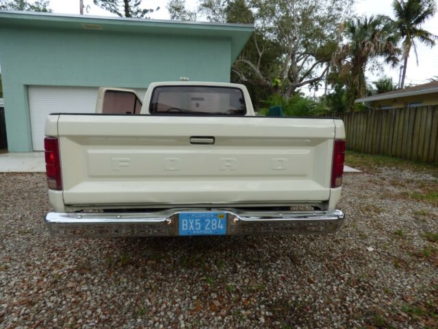 1983 White Ford F-100 Standard Cab Pickup