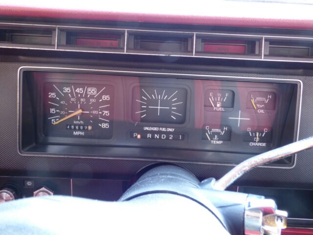 1983 White Ford F-100 Standard Cab Pickup