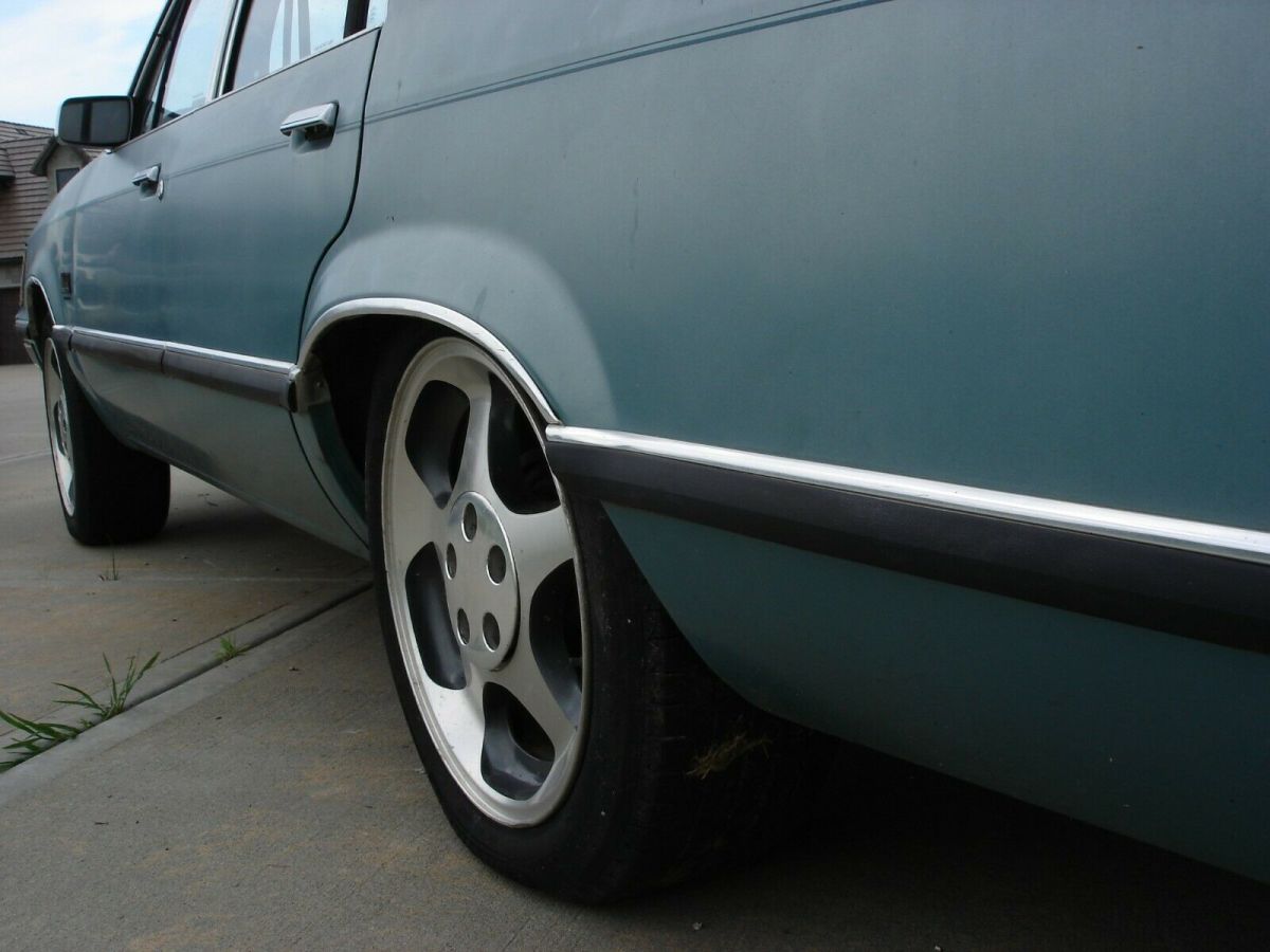 1983 Blue Ford LTD Wagon