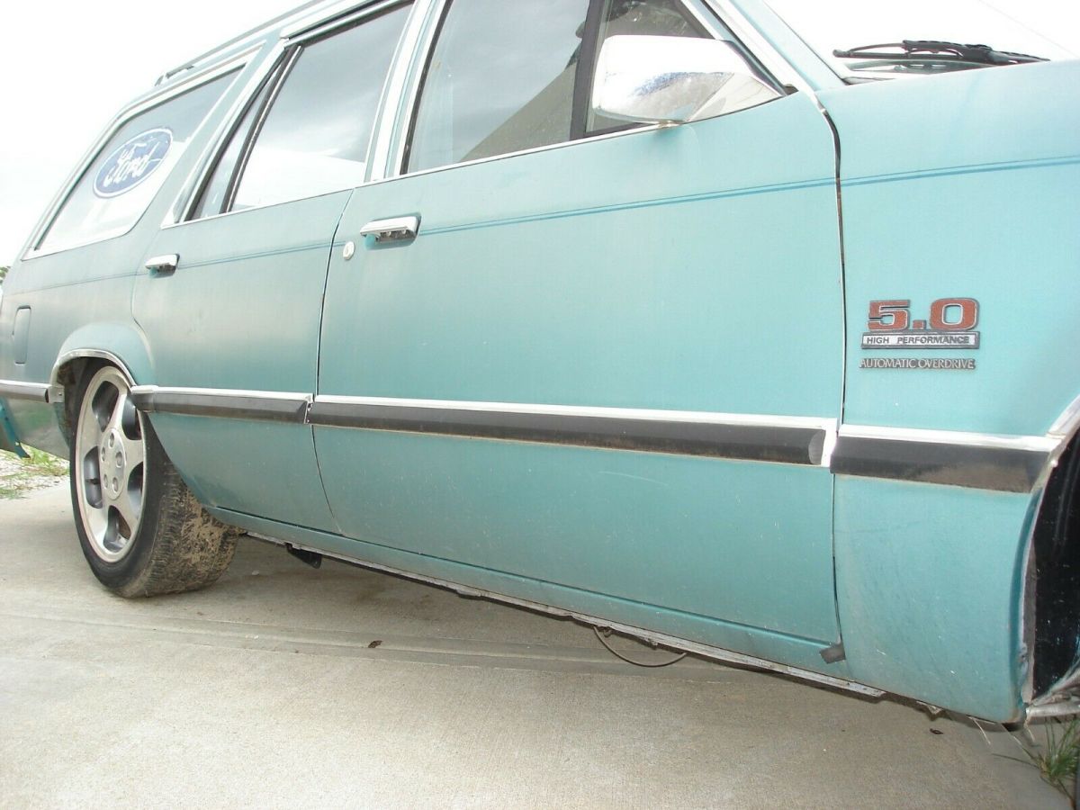 1983 Blue Ford LTD Wagon
