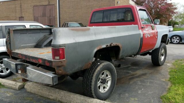 1983 Red GMC Sierra 1500 Standard Cab Pickup