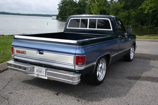 1983 Blue Chevrolet C-10 truck