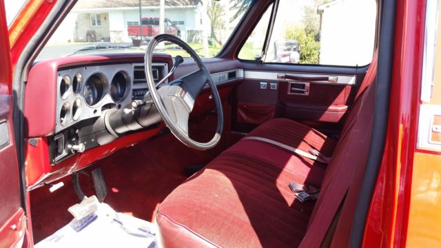 1983 Red GMC Sierra 1500 Standard Cab Pickup