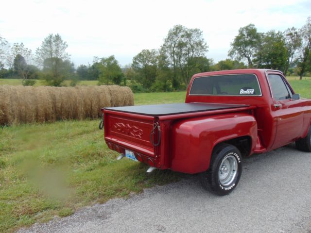 1983 red GMC Sierra 1500