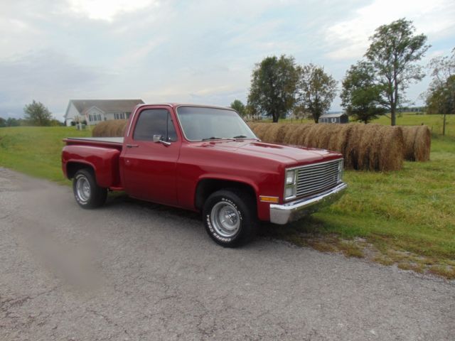 1983 red GMC Sierra 1500