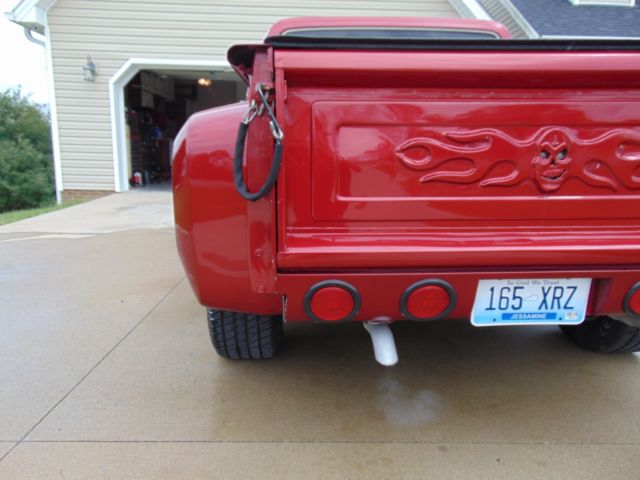 1983 Red GMC Sierra 1500 Standard Cab Pickup