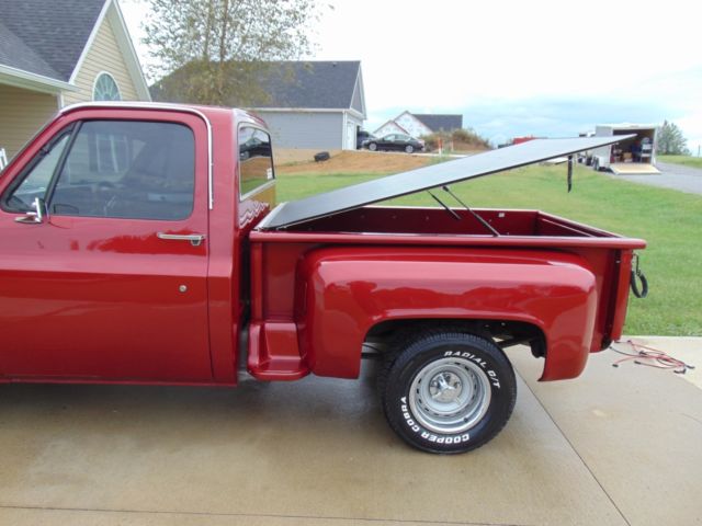 1983 Red GMC Sierra 1500 Standard Cab Pickup