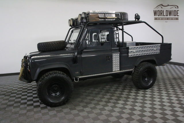 1983 Gray Land Rover Defender