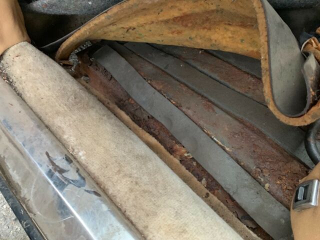 1983 black Jaguar XJ6 Sedan