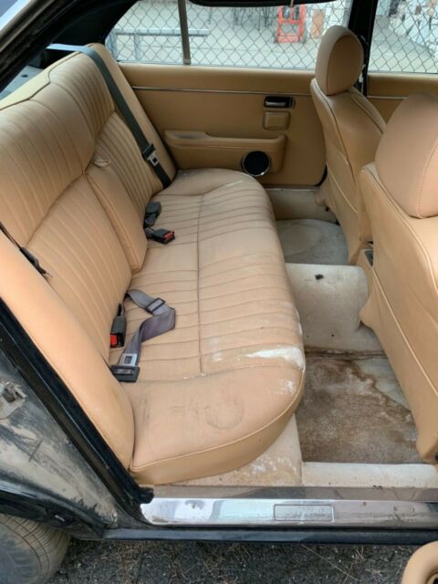 1983 black Jaguar XJ6 Sedan