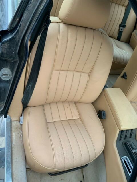 1983 black Jaguar XJ6 Sedan