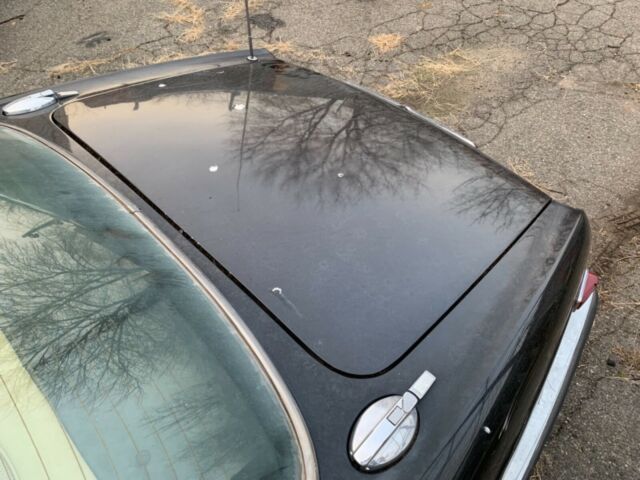 1983 black Jaguar XJ6 Sedan