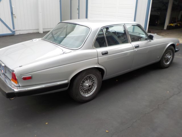 1983 Jaguar XJ6