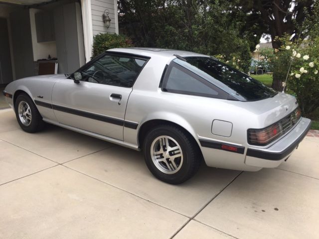 1983 Silver Mazda RX-7 Coupe