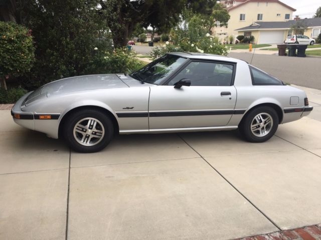 1983 Silver Mazda RX-7 Coupe