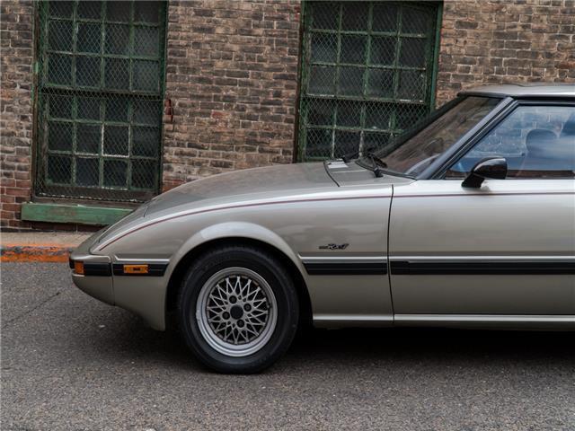 1983 Gold Mazda RX-7 Coupe