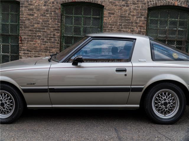 1983 Gold Mazda RX-7 Coupe