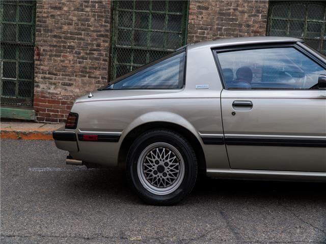 1983 Gold Mazda RX-7 Coupe