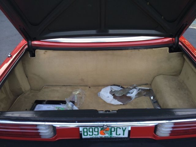 1983 Red Mercedes-Benz 300-Series Coupe